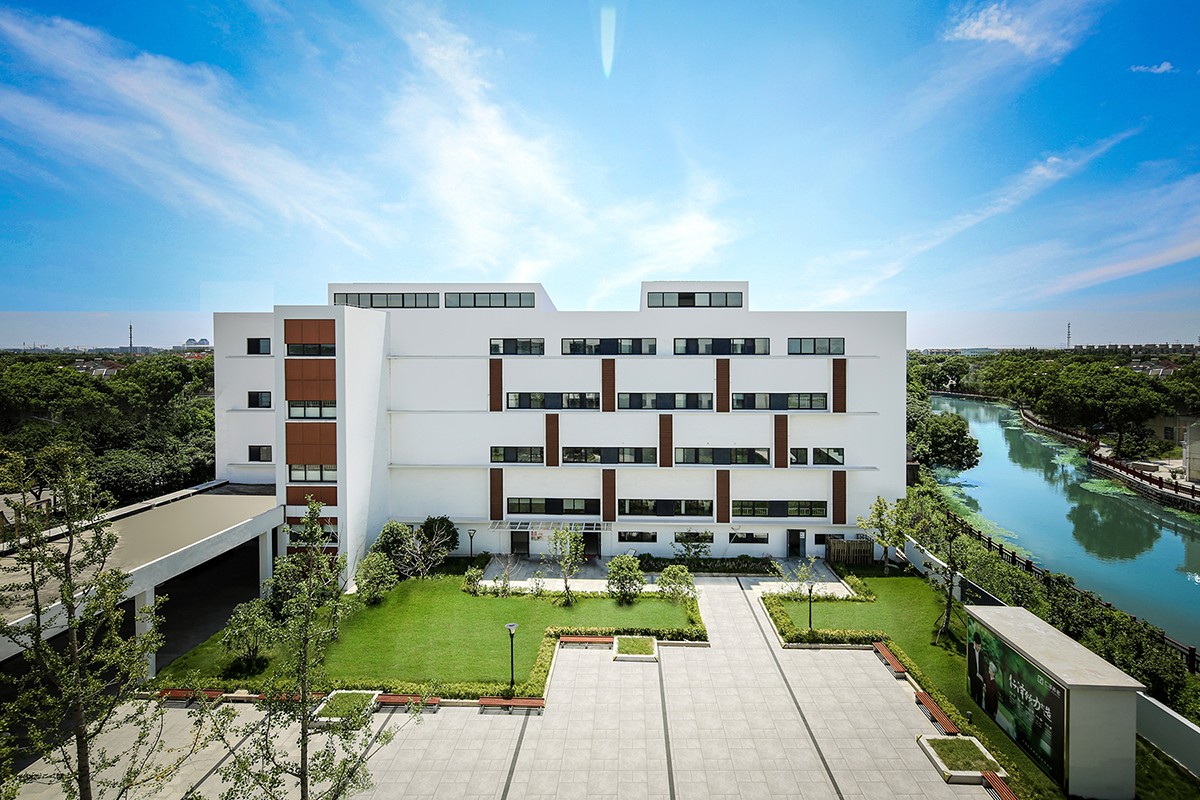 BIM建筑|赵巷康宁养护院建筑设计—这里欢迎自由的老灵魂 / 上海久利建筑事务所 BIM建筑|赵巷康宁养护院建筑设计—这里欢迎自由的老灵魂 / 上海久利建筑事务所