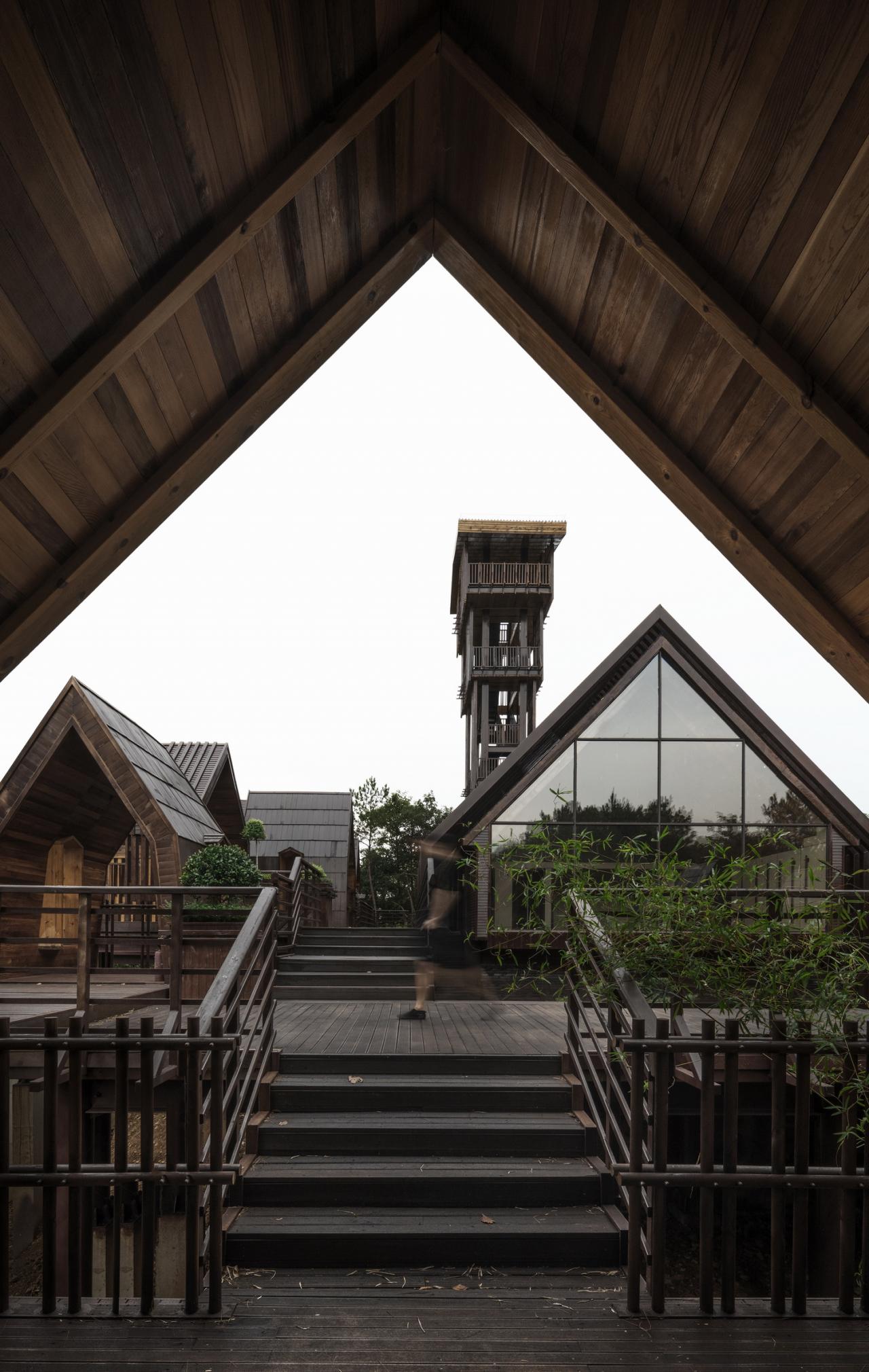 BIM建筑|木屋小镇:岛屿 · 丛林 · 小木屋,九江 / 平介设计 BIM建筑|木屋小镇:岛屿 · 丛林 · 小木屋,九江 / 平介设计