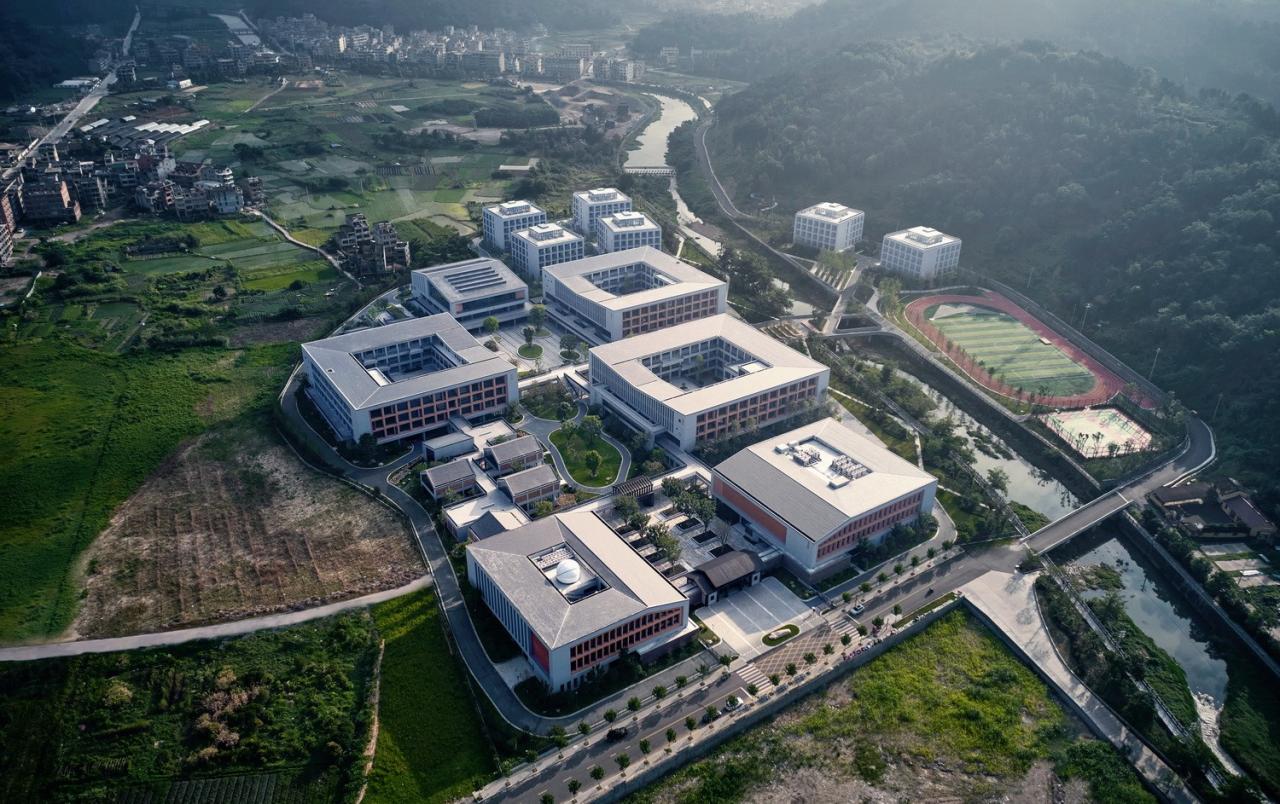 BIM建筑|树下问道,山间筑园 ——乐清市荆山公学 / 浙江大学建筑设计研究院有限公司 BIM建筑|树下问道,山间筑园 ——乐清市荆山公学 / 浙江大学建筑设计研究院有限公司