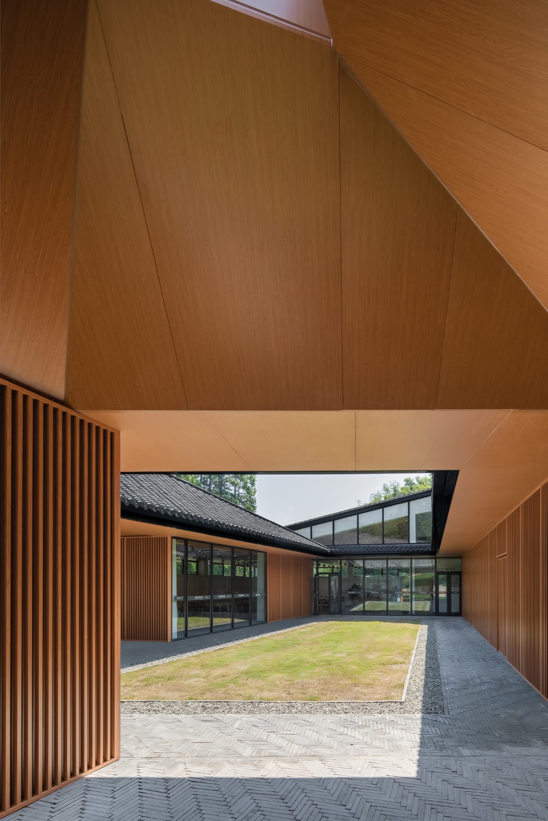 BIM建筑|无想山秋湖驿站 / 米思建筑 BIM建筑|无想山秋湖驿站 / 米思建筑