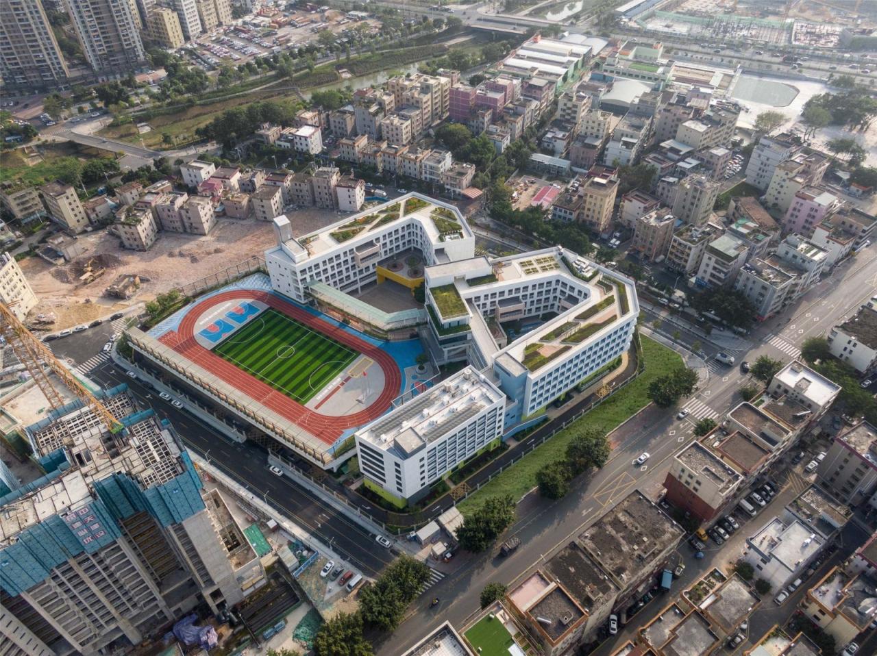 BIM建筑|深圳坪山区日新小学 / 申都设计 BIM建筑|深圳坪山区日新小学 / 申都设计
