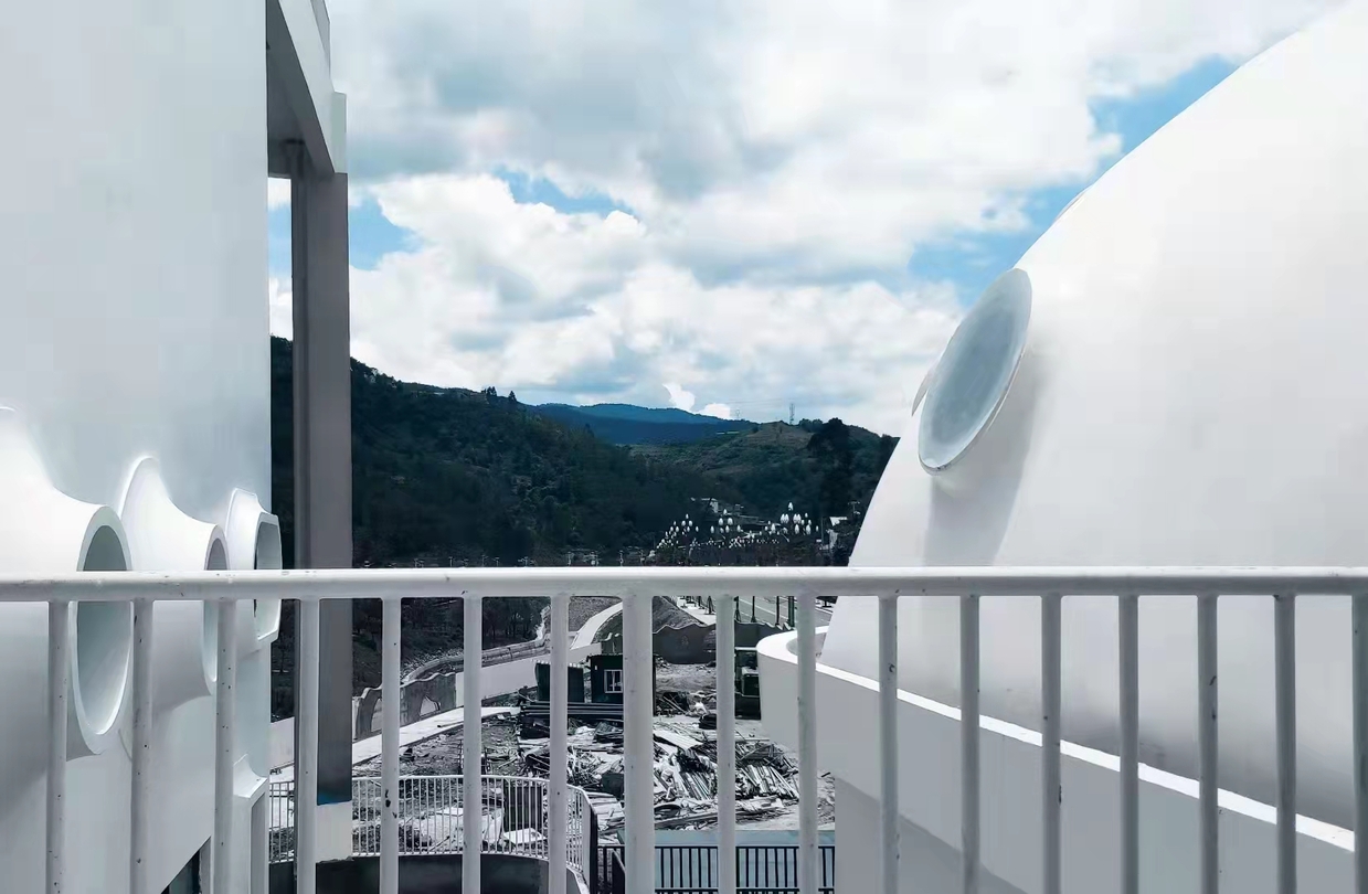 BIM建筑|虽偏远 理想必致!在西昌卫星发射基地大凉山建一座“探索者幼儿园” / 迪卡建筑设计中心 BIM建筑|虽偏远 理想必致!在西昌卫星发射基地大凉山建一座“探索者幼儿园” / 迪卡建筑设计中心