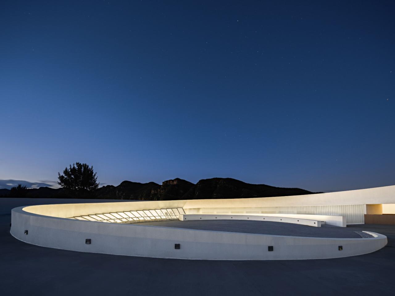BIM建筑|振兴乡村需要“知行合一”:田岗艺术中心 / 袈蓝建筑 BIM建筑|振兴乡村需要“知行合一”:田岗艺术中心 / 袈蓝建筑