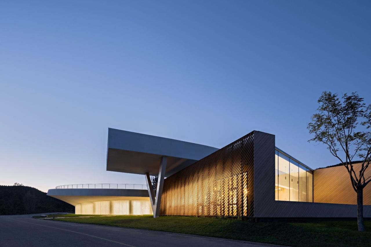 BIM建筑|振兴乡村需要“知行合一”:田岗艺术中心 / 袈蓝建筑 BIM建筑|振兴乡村需要“知行合一”:田岗艺术中心 / 袈蓝建筑
