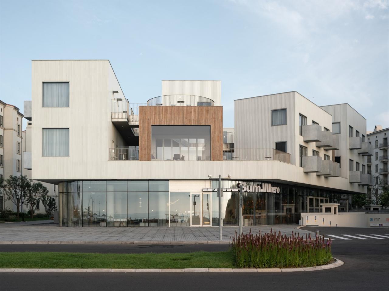 BIM建筑|阿那亚唐舍酒店 / B.L.U.E. Architecture Studio BIM建筑|阿那亚唐舍酒店 / B.L.U.E. Architecture Studio