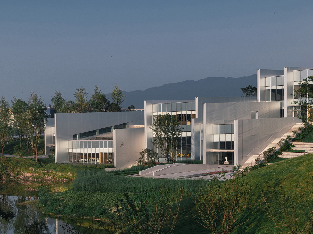 BIM建筑|特斯联科技集团人工智能城市先行区 AI PARK / 行之建筑设计工作室 BIM建筑|特斯联科技集团人工智能城市先行区 AI PARK / 行之建筑设计工作室