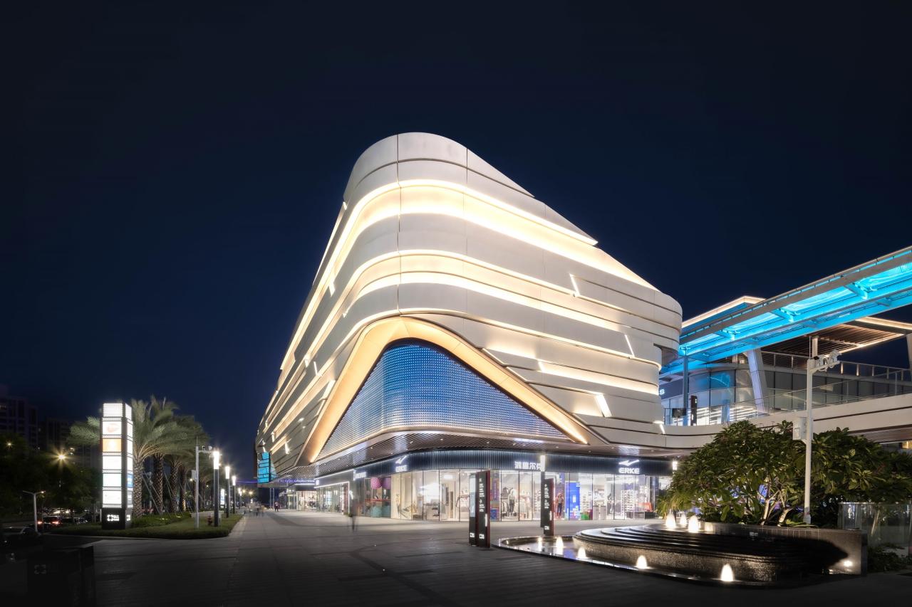 BIM建筑|湖畔购物新体验:金湾商都落成开业 / 10 Design BIM建筑|湖畔购物新体验:金湾商都落成开业 / 10 Design