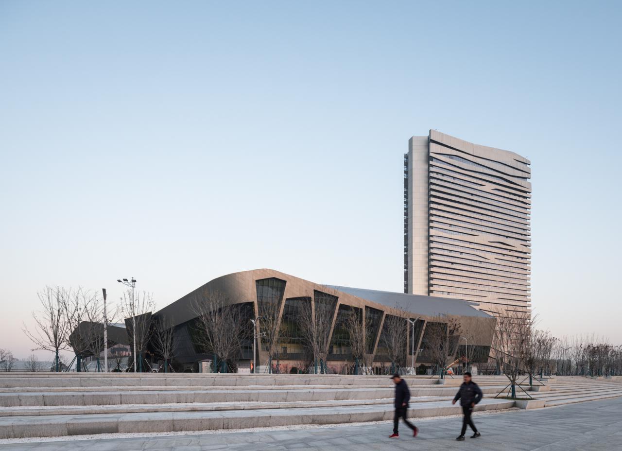 BIM建筑|扬子江国际会议中心 / Morphosis 墨菲西斯 BIM建筑|扬子江国际会议中心 / Morphosis 墨菲西斯