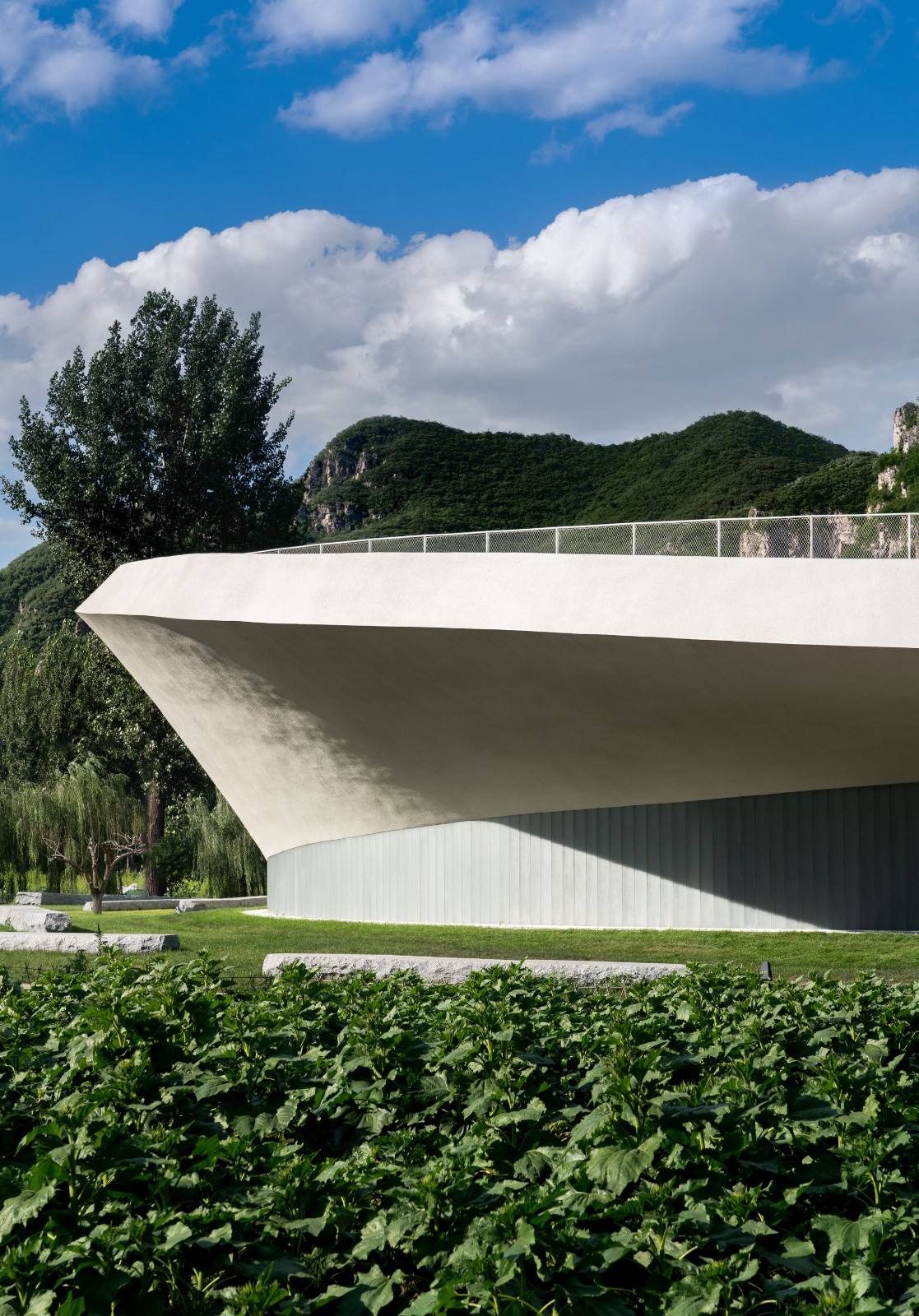BIM建筑|振兴乡村需要“知行合一”:田岗艺术中心 / 袈蓝建筑 BIM建筑|振兴乡村需要“知行合一”:田岗艺术中心 / 袈蓝建筑