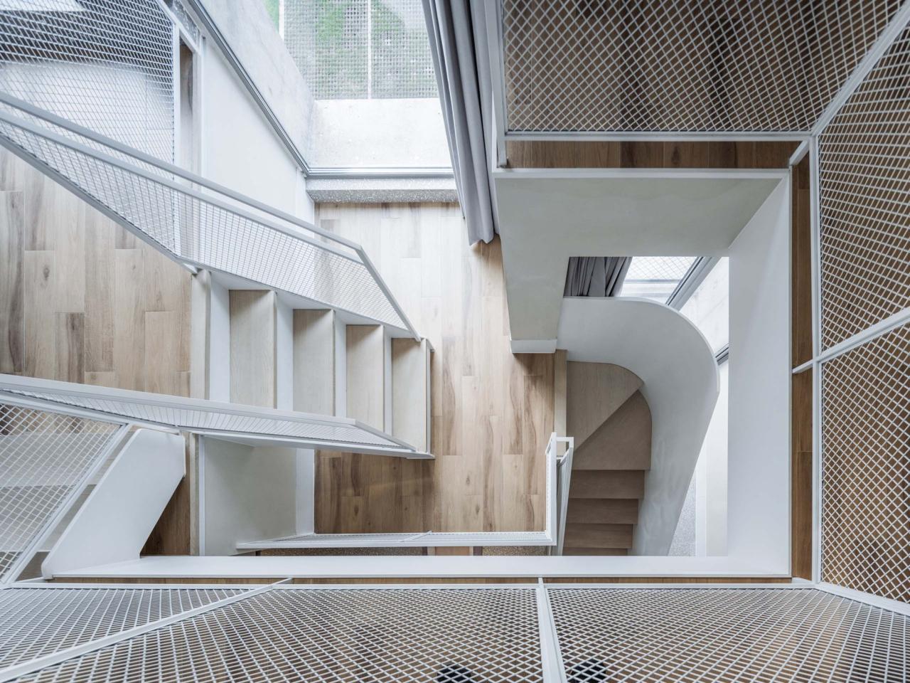 BIM建筑|宠物酒店:犬舍 / 高目建筑 BIM建筑|宠物酒店:犬舍 / 高目建筑