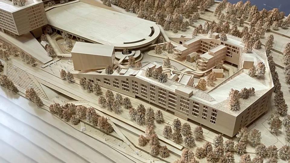 BIM建筑|“塘畔隐园”—深圳市第二十八高级中学建筑方案设计 / 一境建筑设计 BIM建筑|“塘畔隐园”—深圳市第二十八高级中学建筑方案设计 / 一境建筑设计