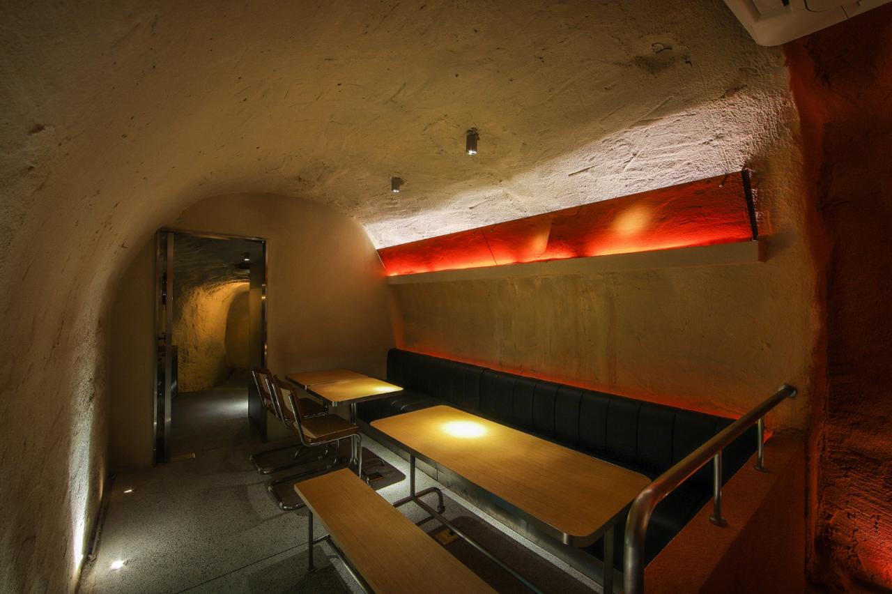 BIM建筑|Caver-防空洞里的酒吧 / itD studio BIM建筑|Caver-防空洞里的酒吧 / itD studio