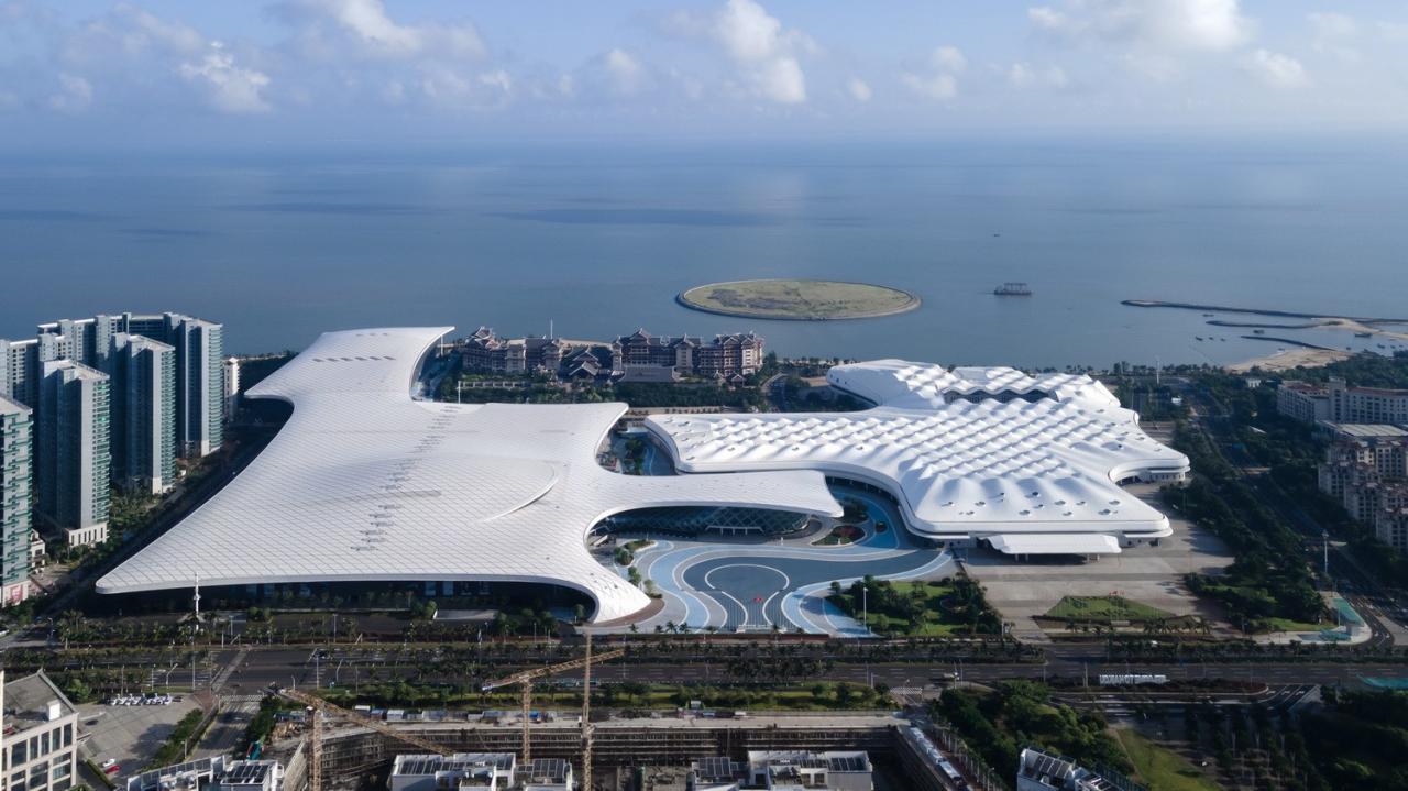 BIM建筑|海南国际会展中心二期 / 深圳H+L建筑工作室 + 柏涛设计 BIM建筑|海南国际会展中心二期 / 深圳H+L建筑工作室 + 柏涛设计
