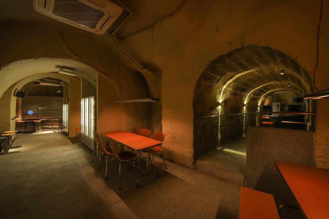BIM建筑|Caver-防空洞里的酒吧 / itD studio BIM建筑|Caver-防空洞里的酒吧 / itD studio