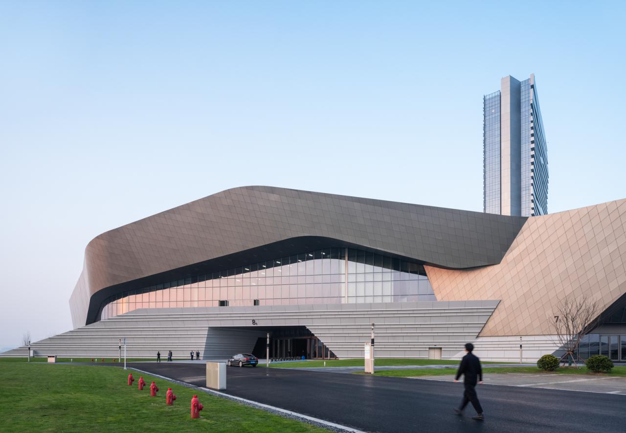 BIM建筑|扬子江国际会议中心 / Morphosis 墨菲西斯 BIM建筑|扬子江国际会议中心 / Morphosis 墨菲西斯