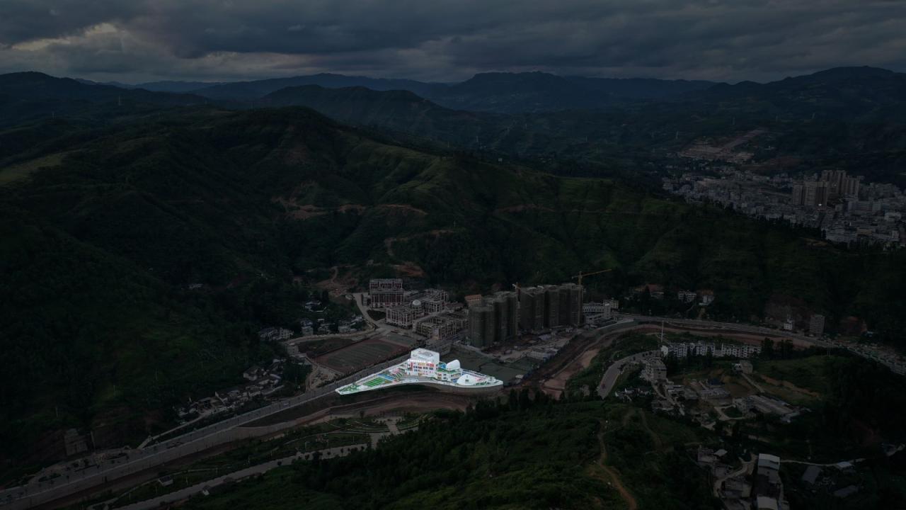 BIM建筑|虽偏远 理想必致!在西昌卫星发射基地大凉山建一座“探索者幼儿园” / 迪卡建筑设计中心 BIM建筑|虽偏远 理想必致!在西昌卫星发射基地大凉山建一座“探索者幼儿园” / 迪卡建筑设计中心