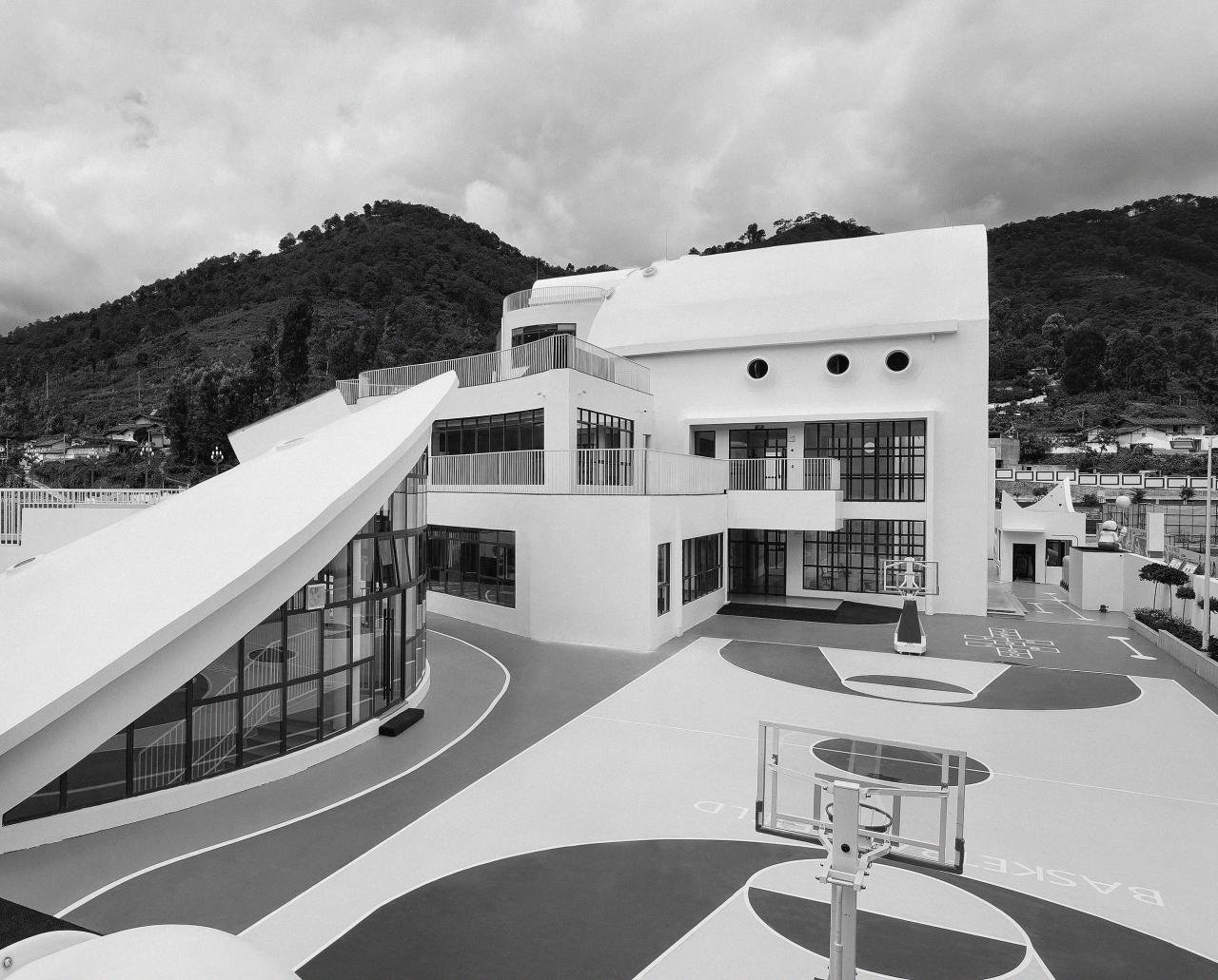 BIM建筑|虽偏远 理想必致!在西昌卫星发射基地大凉山建一座“探索者幼儿园” / 迪卡建筑设计中心 BIM建筑|虽偏远 理想必致!在西昌卫星发射基地大凉山建一座“探索者幼儿园” / 迪卡建筑设计中心