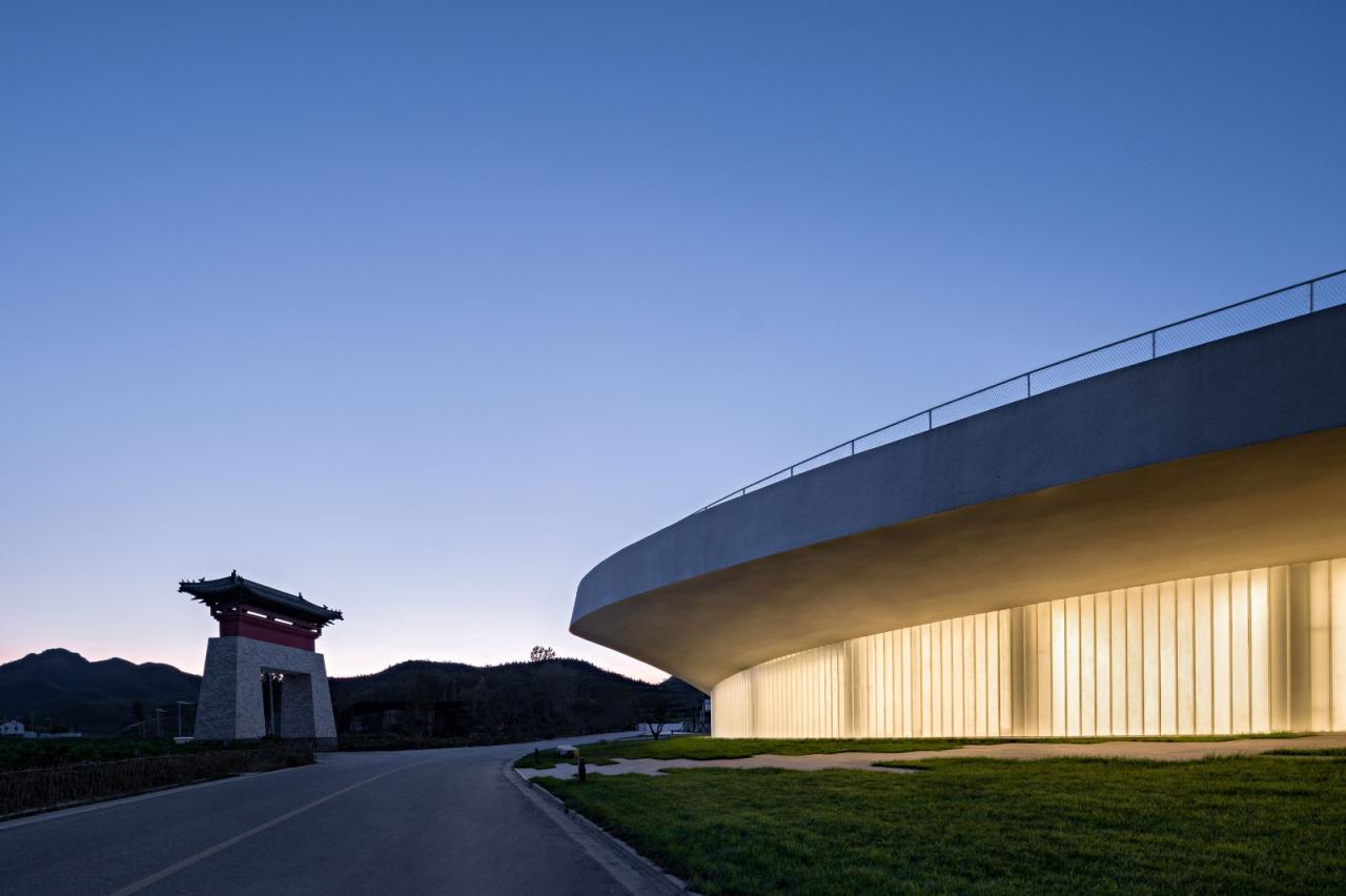 BIM建筑|振兴乡村需要“知行合一”:田岗艺术中心 / 袈蓝建筑 BIM建筑|振兴乡村需要“知行合一”:田岗艺术中心 / 袈蓝建筑