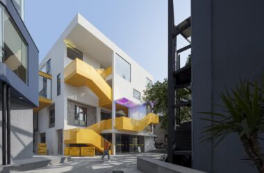 BIM建筑|猿厂营造办公楼建筑改造 / 之行建筑事务所-BIM建筑网