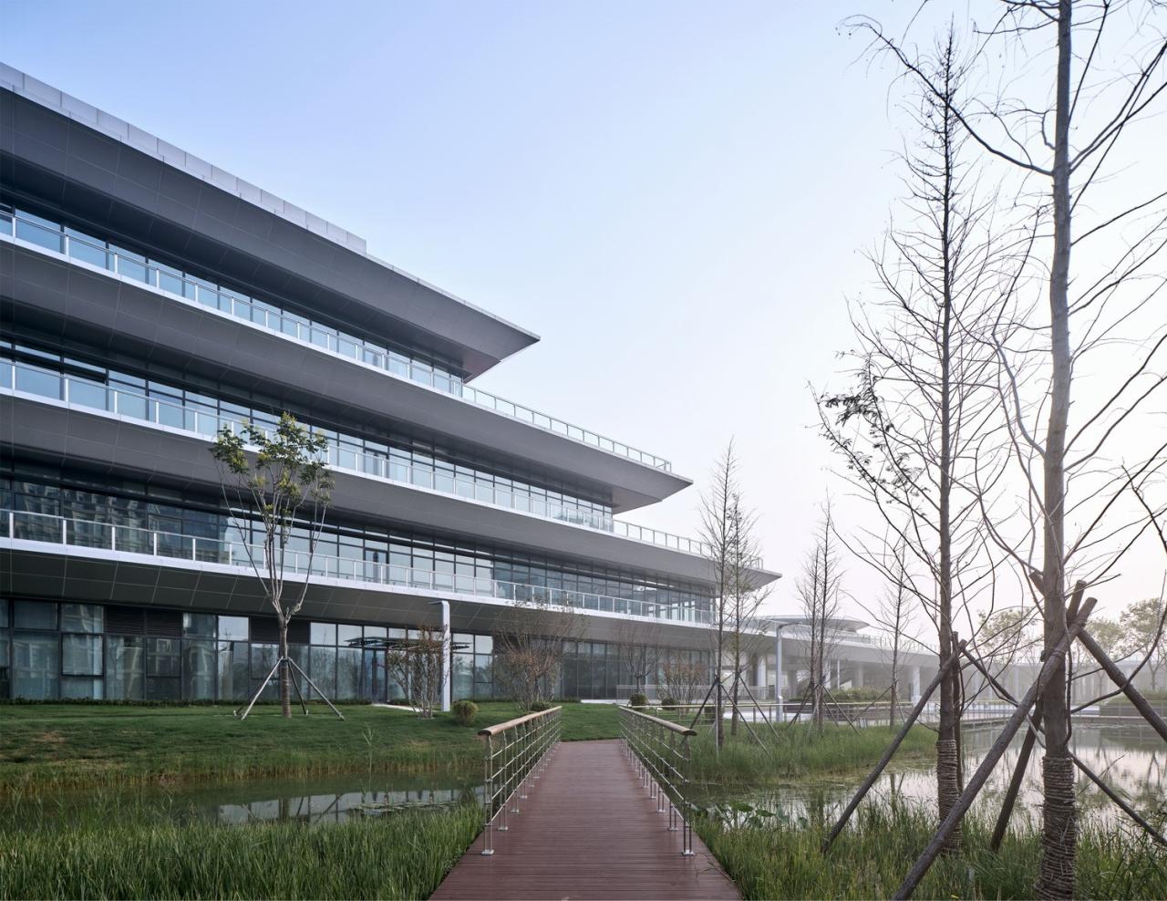 BIM建筑|理性包容、关联共生——渤海先进技术研究院 / 浙江大学建筑设计研究院 BIM建筑|理性包容、关联共生——渤海先进技术研究院 / 浙江大学建筑设计研究院