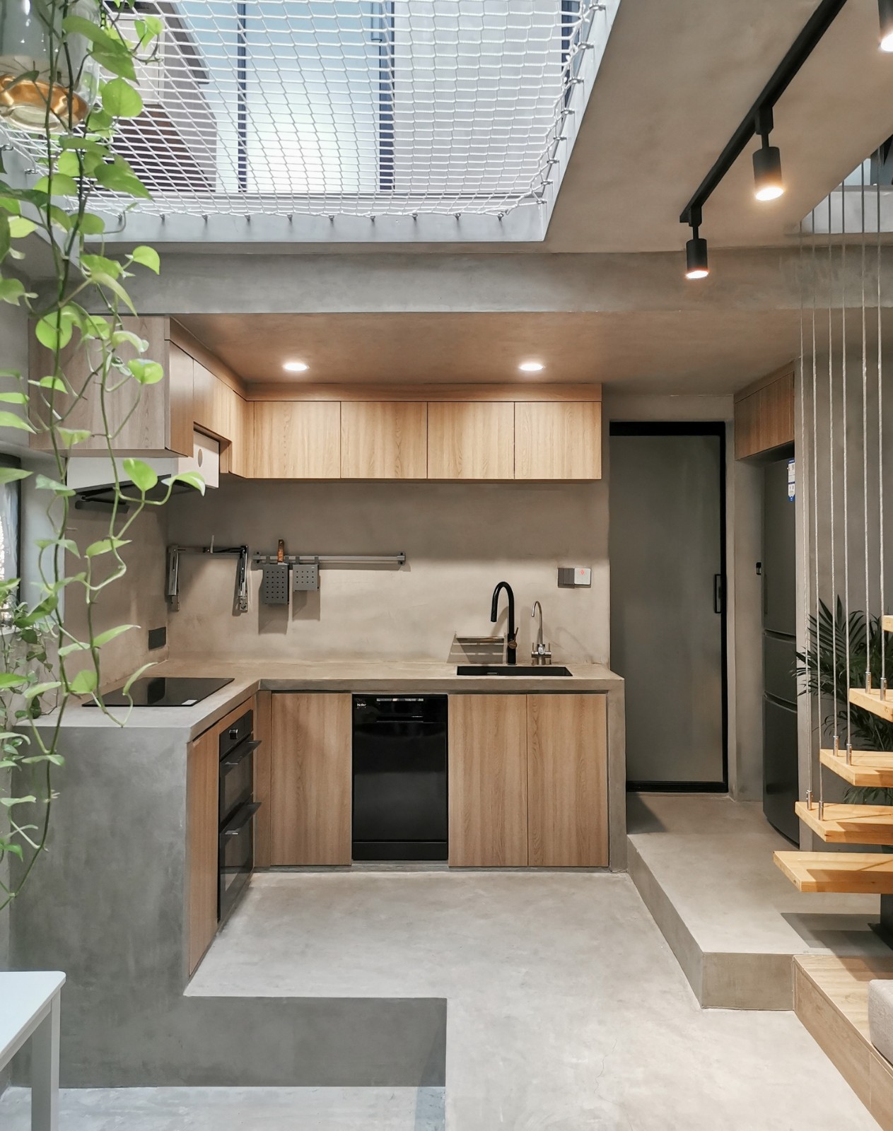 BIM建筑|80平米小屋改造:一叠居 / 本态建筑 BIM建筑|80平米小屋改造:一叠居 / 本态建筑