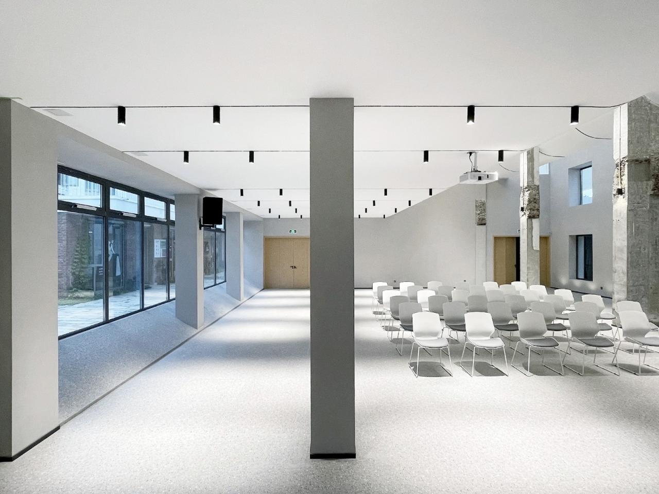 BIM建筑|昆山计家墩村会议中心 / 严旸建筑设计工作室 BIM建筑|昆山计家墩村会议中心 / 严旸建筑设计工作室