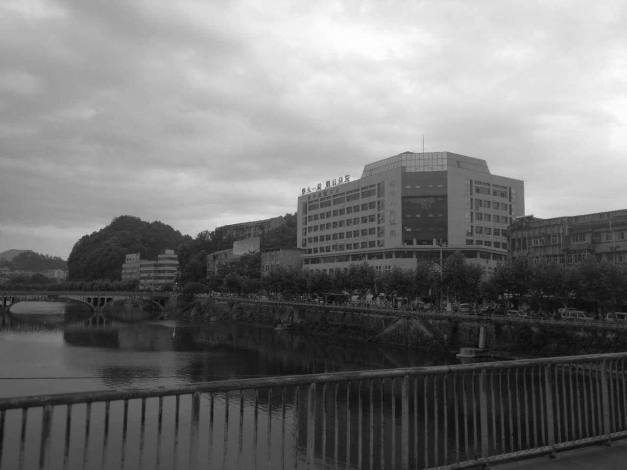BIM建筑|新烟火主义:缙云老城溪滨南路有机更新 / I Studio言吾建筑 BIM建筑|新烟火主义:缙云老城溪滨南路有机更新 / I Studio言吾建筑