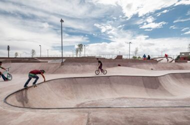 BIM建筑|墨西哥沙漠启发华雷斯市滑板公园-BIM建筑网