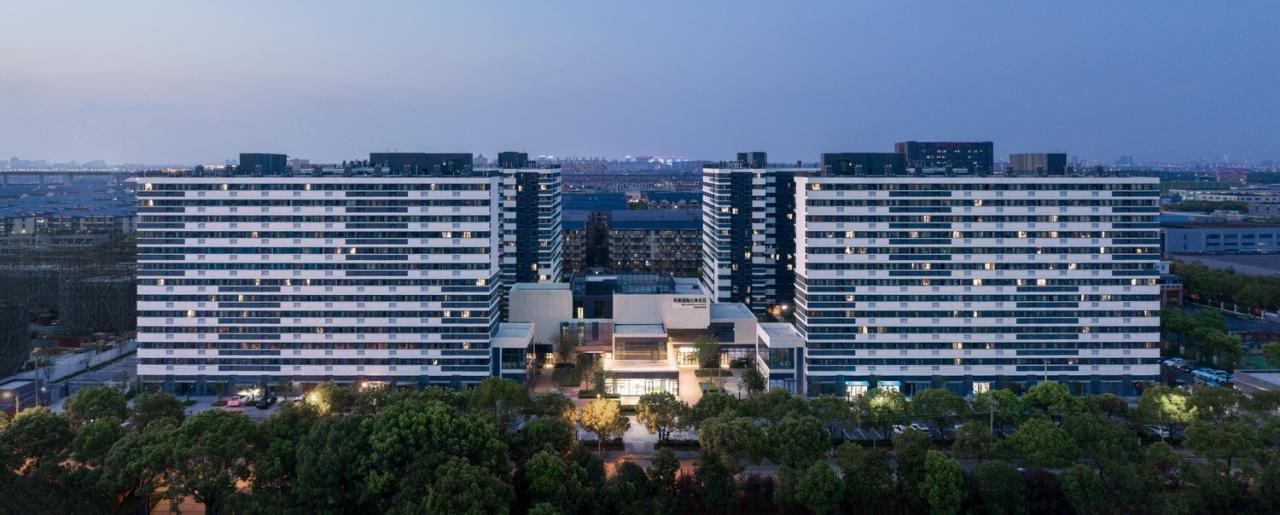 BIM建筑|“住有所居”实验地:有巢国际公寓社区东部经开区店 / 上海日清 BIM建筑|“住有所居”实验地:有巢国际公寓社区东部经开区店 / 上海日清