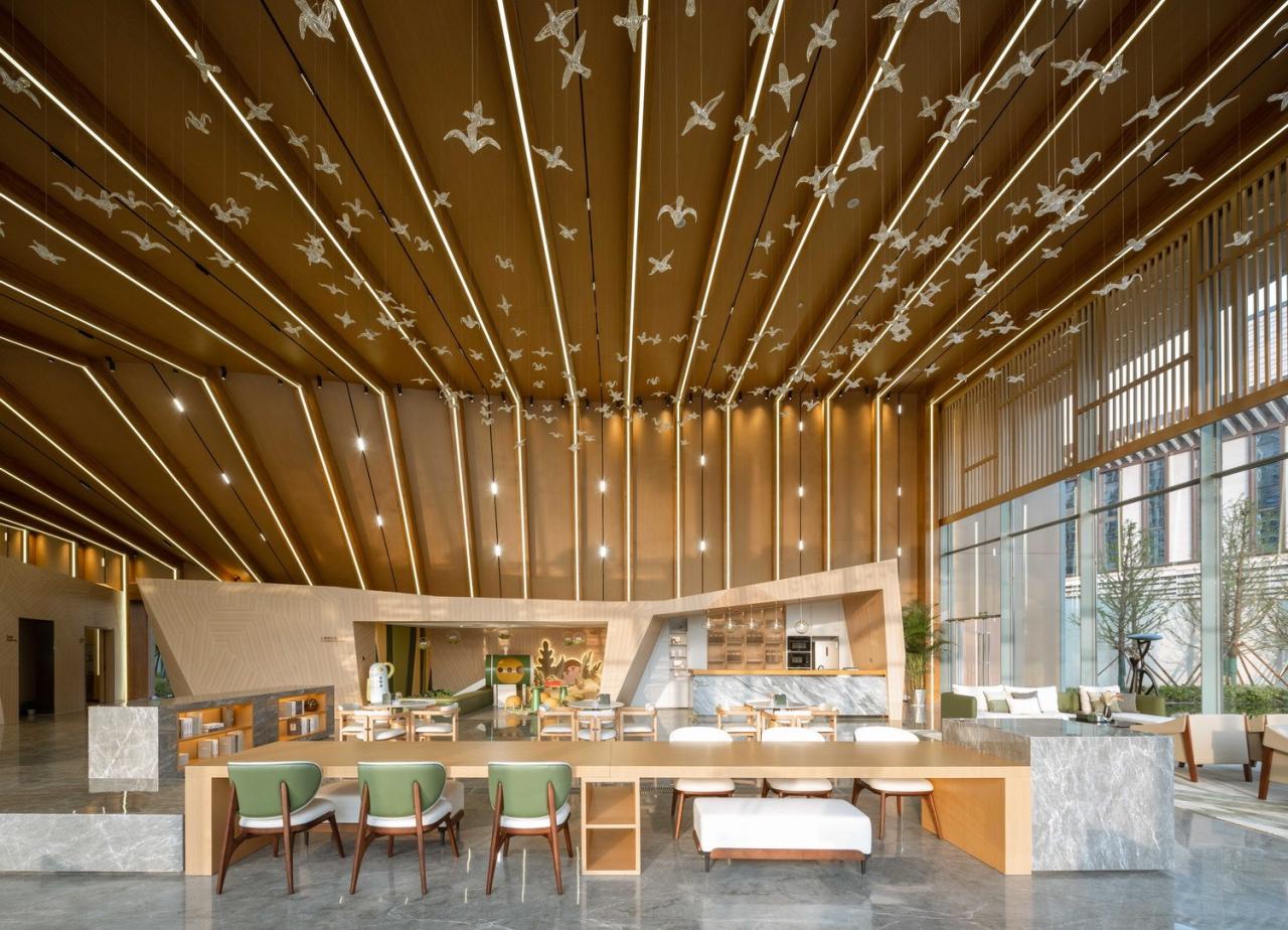 BIM建筑|武汉城建 · 花山印象:旋扭的动感 / 成执设计 BIM建筑|武汉城建 · 花山印象:旋扭的动感 / 成执设计