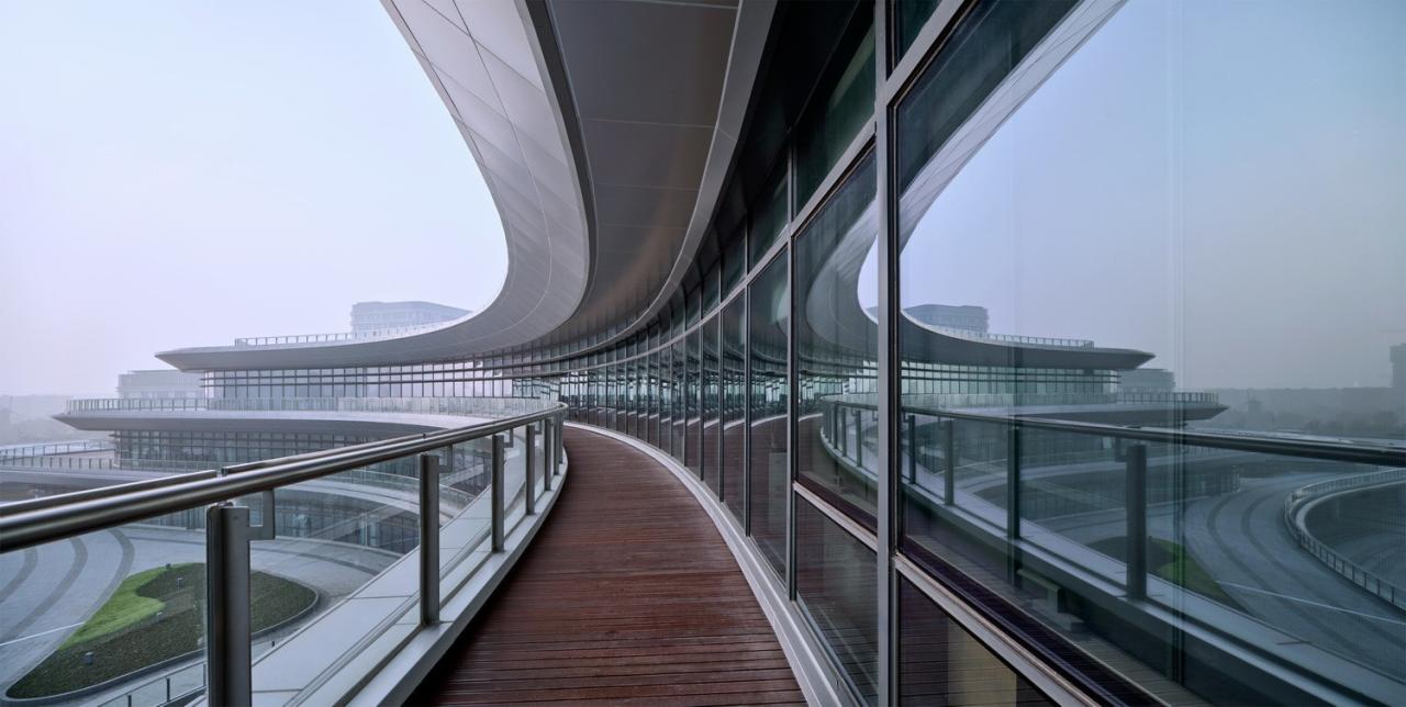 BIM建筑|理性包容、关联共生——渤海先进技术研究院 / 浙江大学建筑设计研究院 BIM建筑|理性包容、关联共生——渤海先进技术研究院 / 浙江大学建筑设计研究院