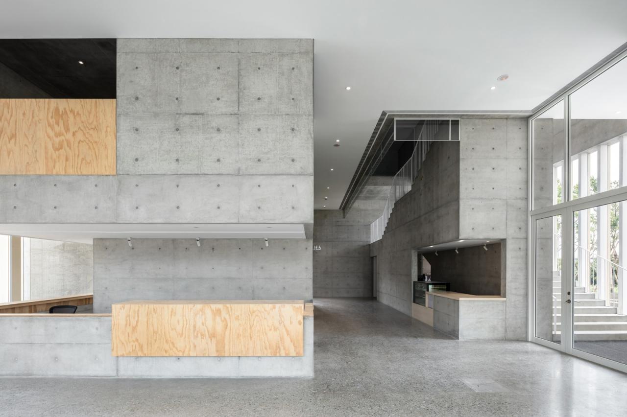 BIM建筑|垂直教堂,淡江教堂 / Behet Bondzio Lin Architekten BIM建筑|垂直教堂,淡江教堂 / Behet Bondzio Lin Architekten