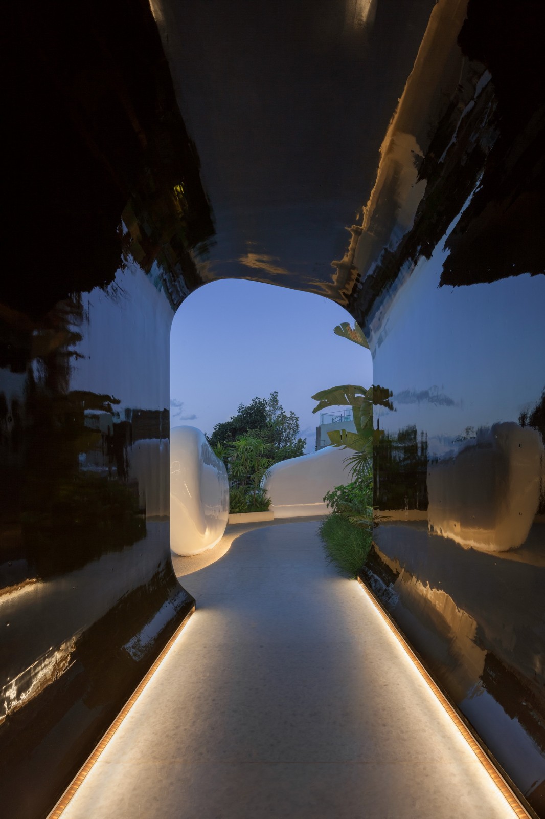 BIM建筑|《海的呼吸》大理青绿半山酒店改造设计 / 寻常设计 BIM建筑|《海的呼吸》大理青绿半山酒店改造设计 / 寻常设计