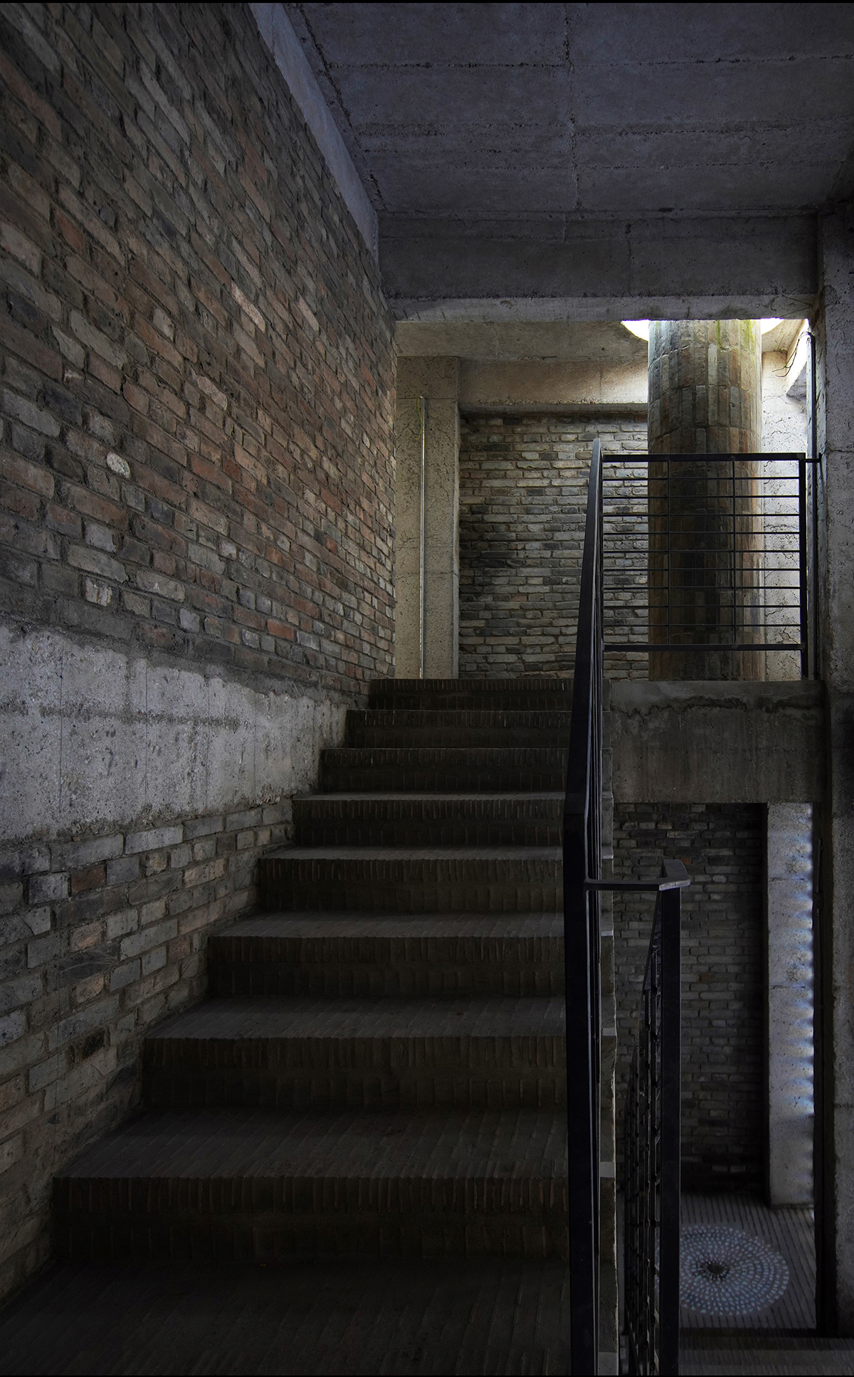 BIM建筑|乡建八式|基于云南大知闲闲民宿改造的乡建实践 / 阮晓舟设计工作室 BIM建筑|乡建八式|基于云南大知闲闲民宿改造的乡建实践 / 阮晓舟设计工作室