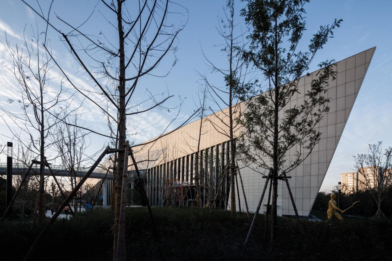 BIM建筑|踏着云朵去奔跑:杭州李宁体育园一期项目 / 柏涛建筑 BIM建筑|踏着云朵去奔跑:杭州李宁体育园一期项目 / 柏涛建筑