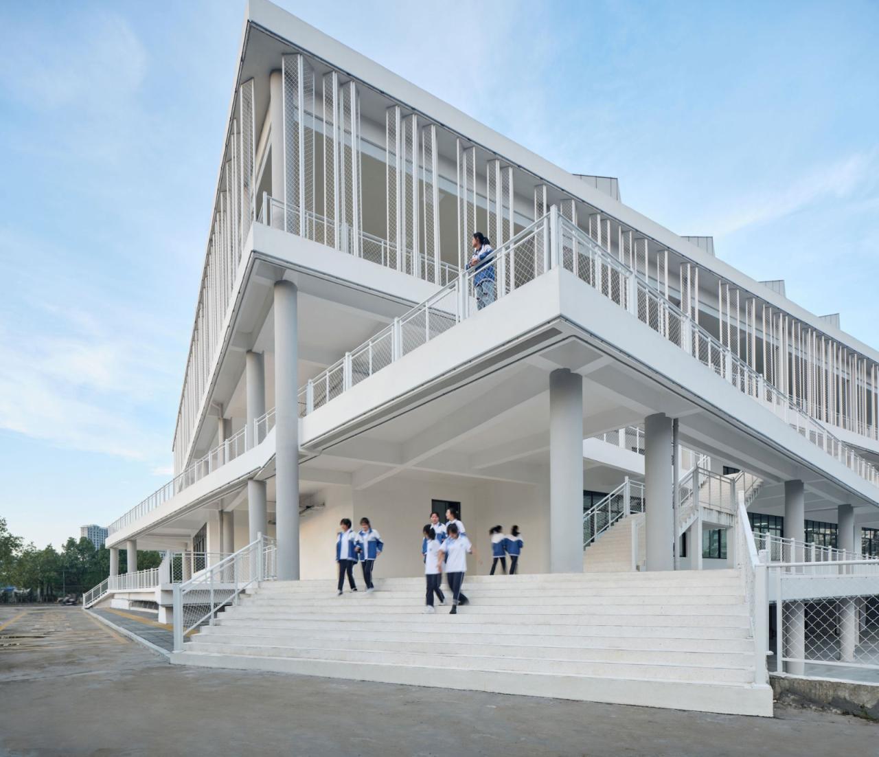 BIM建筑|宜黄一中综合楼 / 以靠建筑 BIM建筑|宜黄一中综合楼 / 以靠建筑