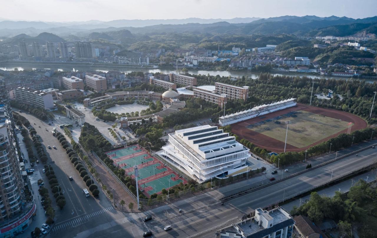 BIM建筑|宜黄一中综合楼 / 以靠建筑 BIM建筑|宜黄一中综合楼 / 以靠建筑