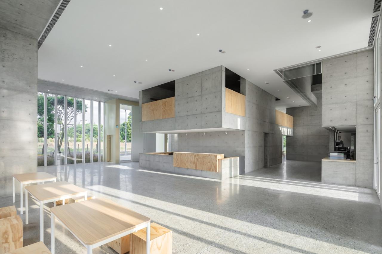 BIM建筑|垂直教堂,淡江教堂 / Behet Bondzio Lin Architekten BIM建筑|垂直教堂,淡江教堂 / Behet Bondzio Lin Architekten