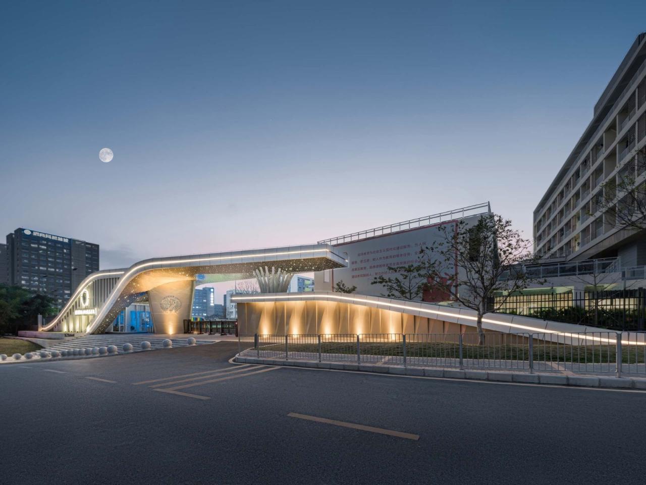 BIM建筑|深圳市光明区凤凰学校空间改造 / 深圳市同济人建筑设计 BIM建筑|深圳市光明区凤凰学校空间改造 / 深圳市同济人建筑设计