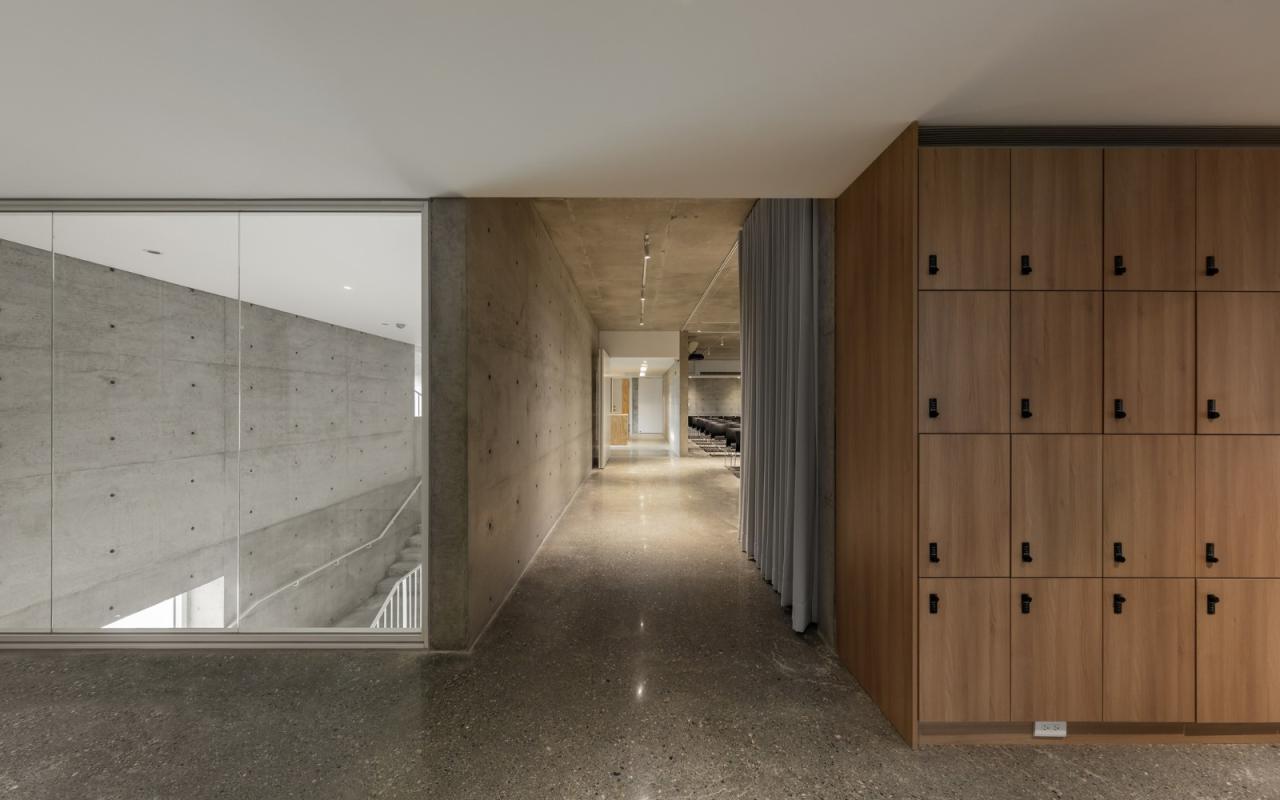 BIM建筑|垂直教堂,淡江教堂 / Behet Bondzio Lin Architekten BIM建筑|垂直教堂,淡江教堂 / Behet Bondzio Lin Architekten