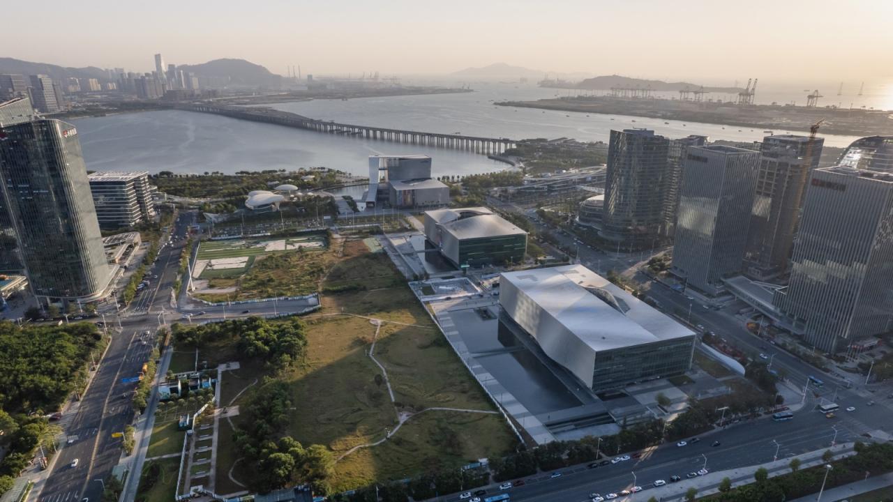 BIM建筑|深圳宝安文化区演艺中心 / 严迅奇建筑师事务所 BIM建筑|深圳宝安文化区演艺中心 / 严迅奇建筑师事务所