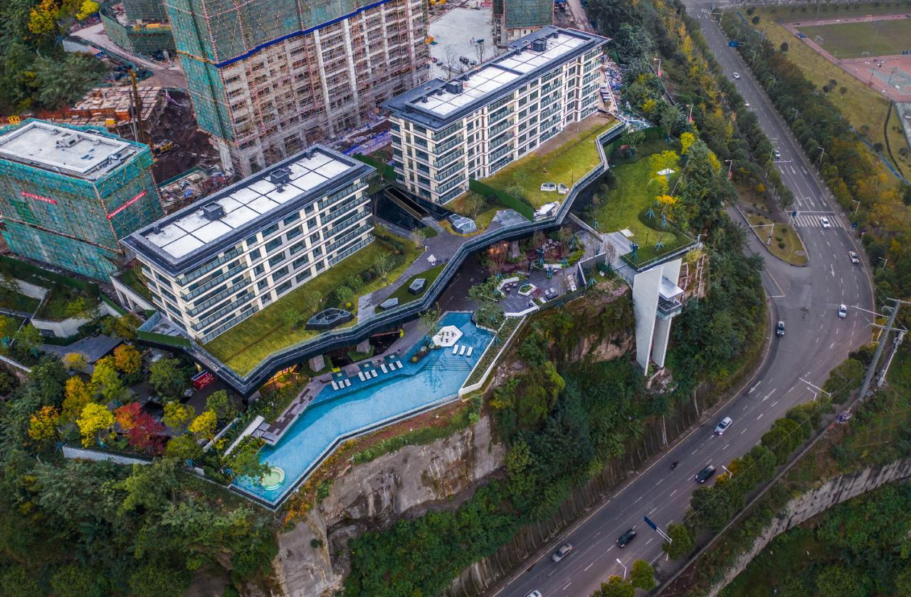 BIM建筑|悬崖顶上的城市生活体验馆—万州雍江上境展示中心 / aoe事建组 BIM建筑|悬崖顶上的城市生活体验馆—万州雍江上境展示中心 / aoe事建组