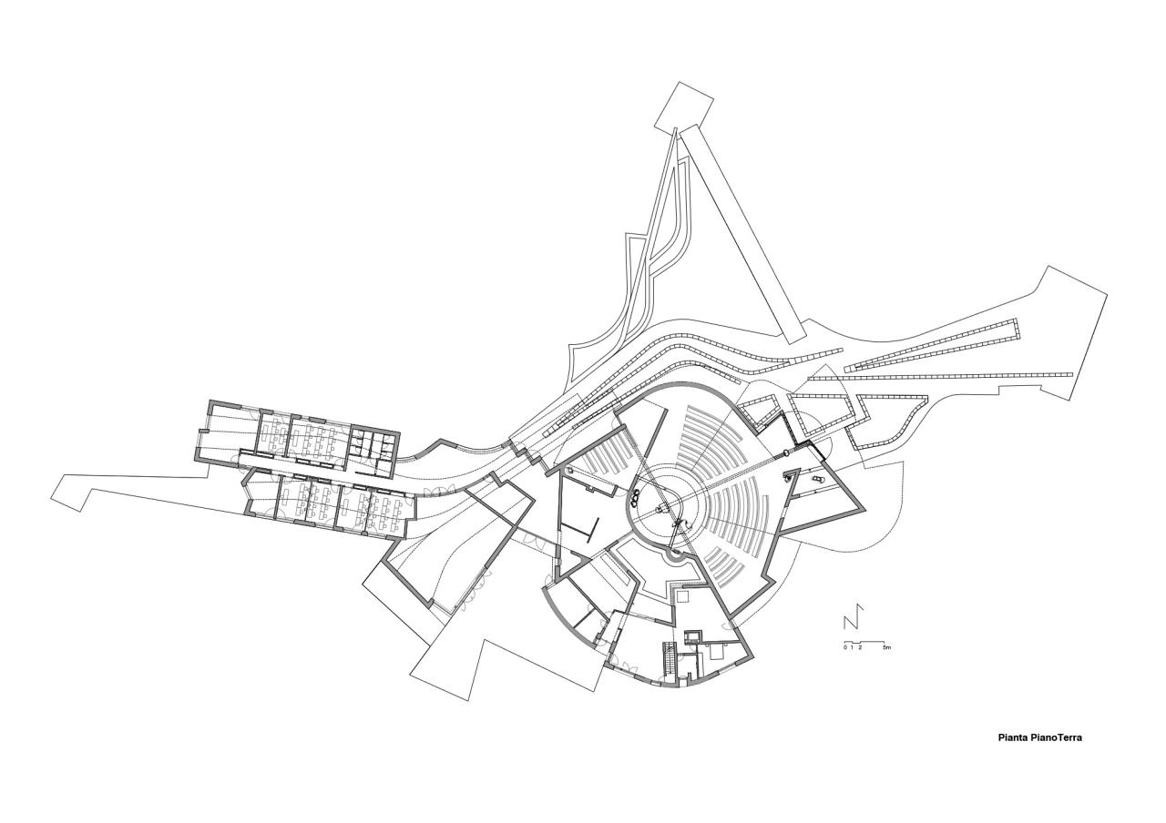 BIM建筑|悬挂式屋顶:教堂与教区综合体 / Miralles Tagliabue EMBT BIM建筑|悬挂式屋顶:教堂与教区综合体 / Miralles Tagliabue EMBT