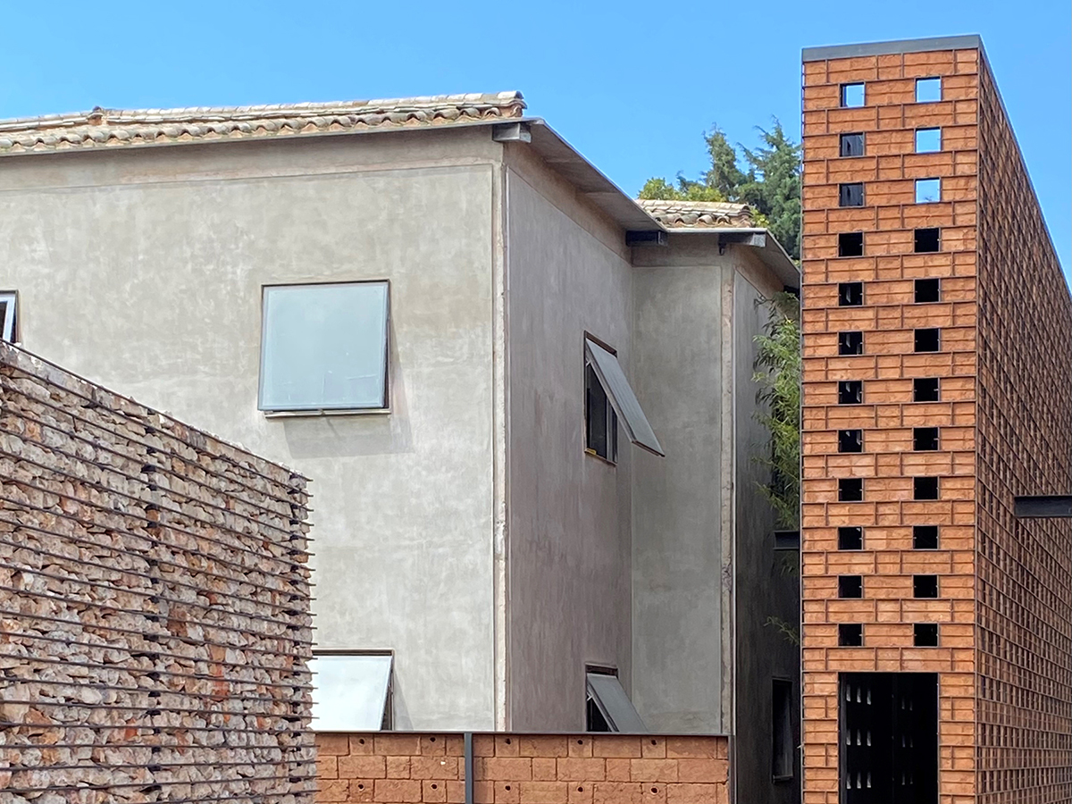 BIM建筑|乡建八式|基于云南大知闲闲民宿改造的乡建实践 / 阮晓舟设计工作室 BIM建筑|乡建八式|基于云南大知闲闲民宿改造的乡建实践 / 阮晓舟设计工作室