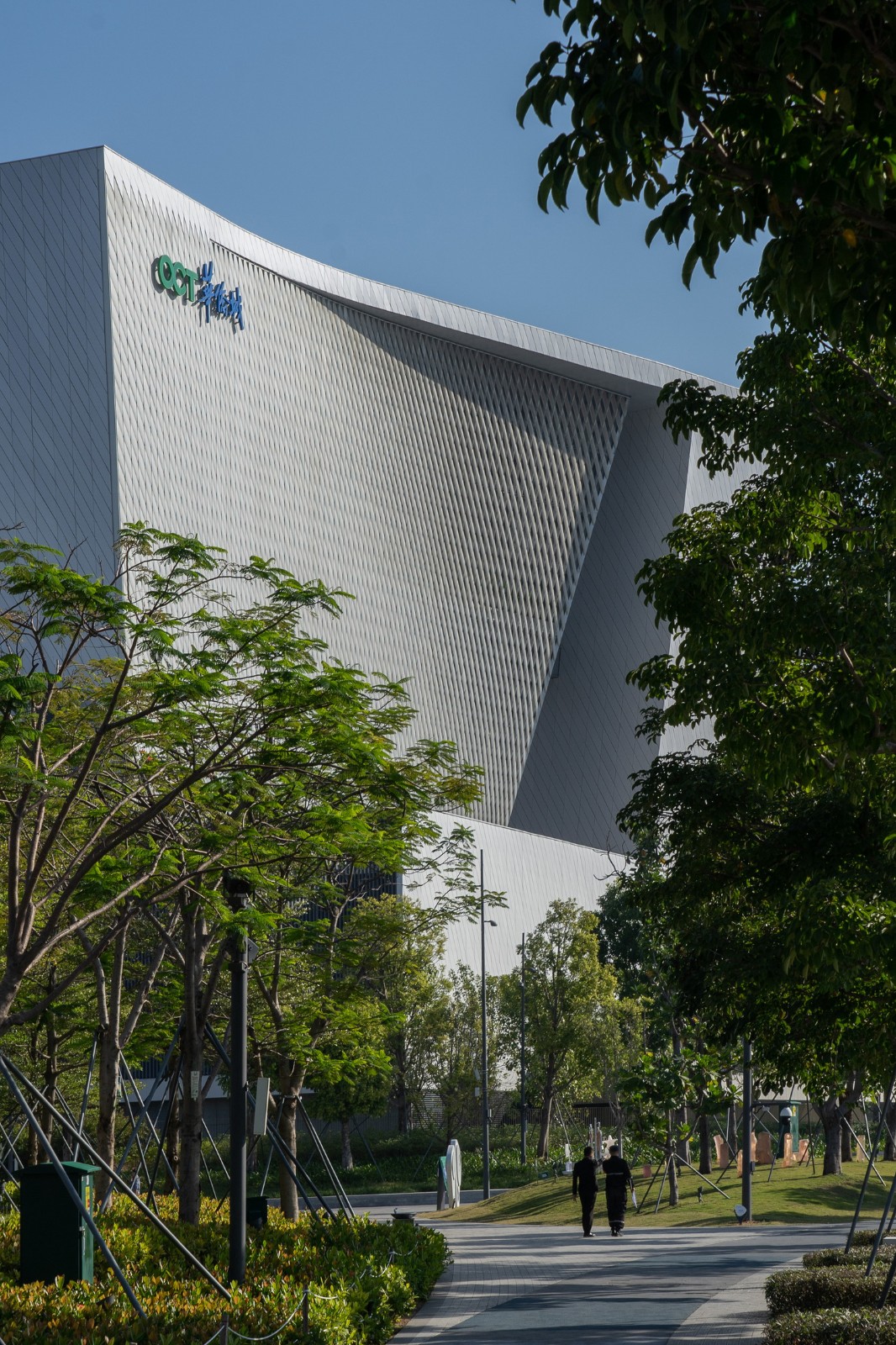 BIM建筑|深圳宝安文化区演艺中心 / 严迅奇建筑师事务所 BIM建筑|深圳宝安文化区演艺中心 / 严迅奇建筑师事务所
