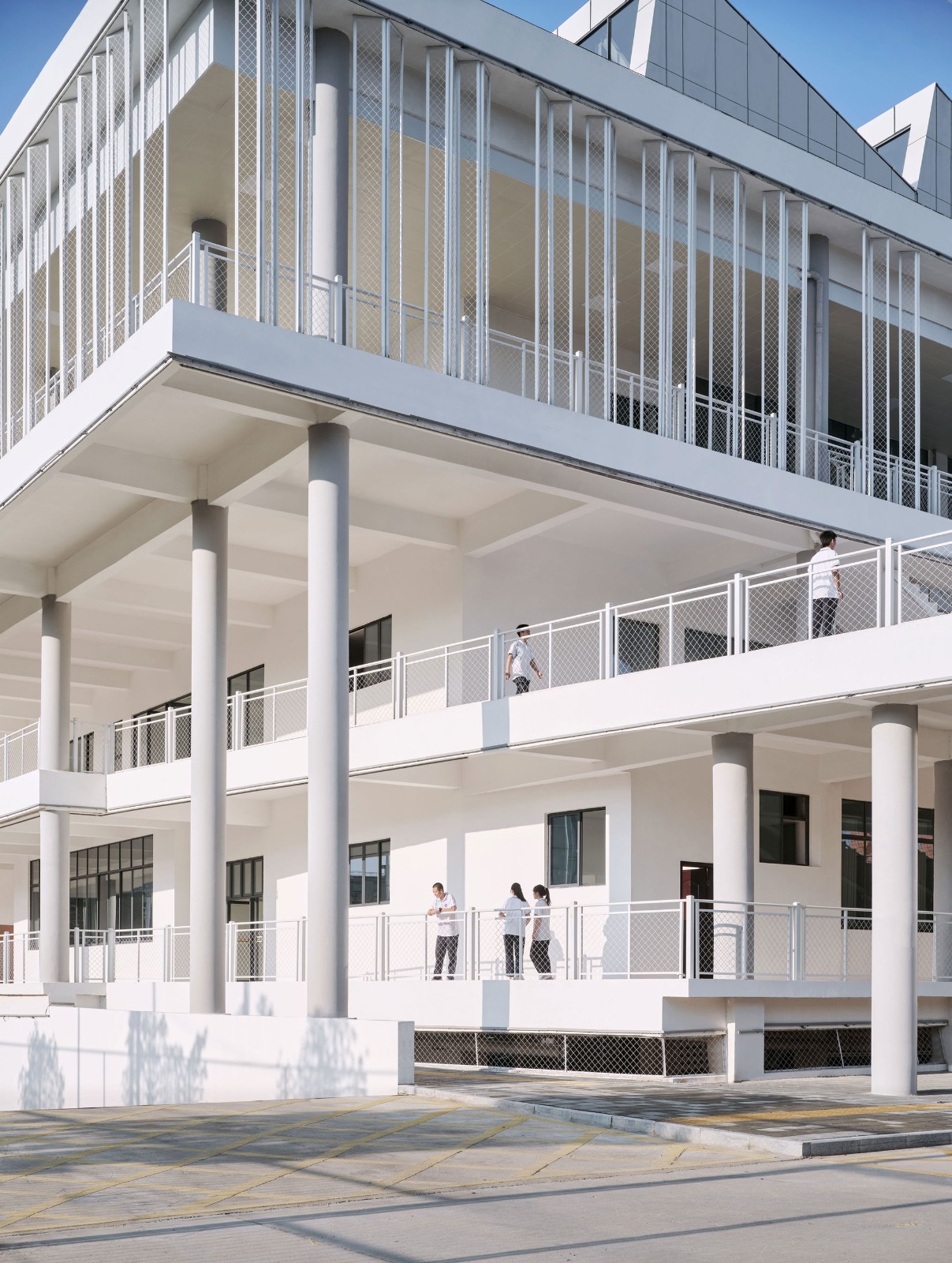 BIM建筑|宜黄一中综合楼 / 以靠建筑 BIM建筑|宜黄一中综合楼 / 以靠建筑