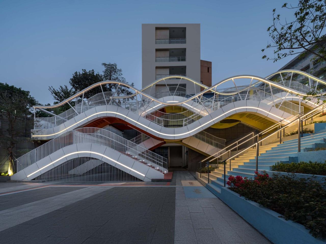 BIM建筑|深圳市光明区凤凰学校空间改造 / 深圳市同济人建筑设计 BIM建筑|深圳市光明区凤凰学校空间改造 / 深圳市同济人建筑设计