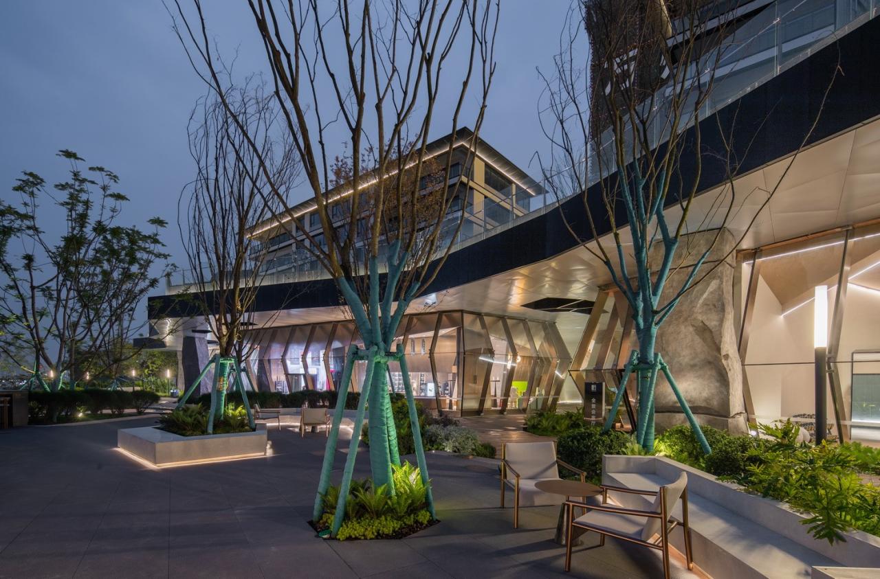 BIM建筑|悬崖顶上的城市生活体验馆—万州雍江上境展示中心 / aoe事建组 BIM建筑|悬崖顶上的城市生活体验馆—万州雍江上境展示中心 / aoe事建组