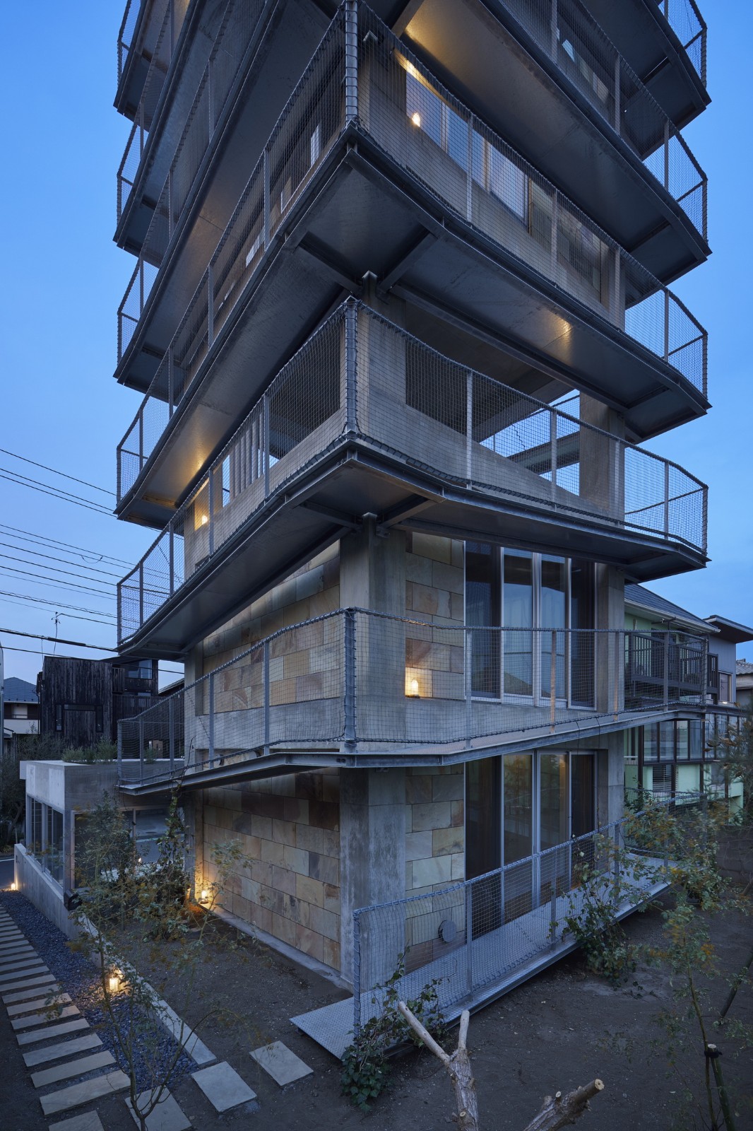 BIM建筑|坡道环绕建筑,鹄沼-Y之家/ KANIUE BIM建筑|坡道环绕建筑,鹄沼-Y之家/ KANIUE