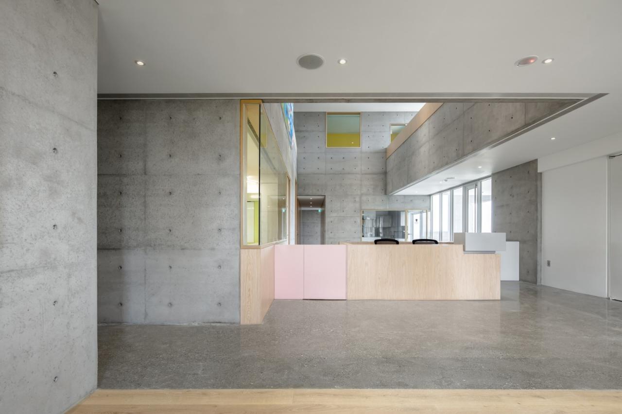 BIM建筑|垂直教堂,淡江教堂 / Behet Bondzio Lin Architekten BIM建筑|垂直教堂,淡江教堂 / Behet Bondzio Lin Architekten